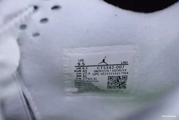 HYPE Jordan CT5342-007 4 SE Neon Air 0427